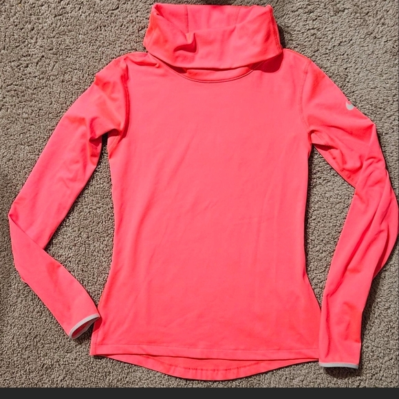 Nike Tops - Nike Pro Dri-FIT Coral Athletic Top